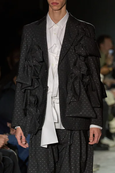 Look 79